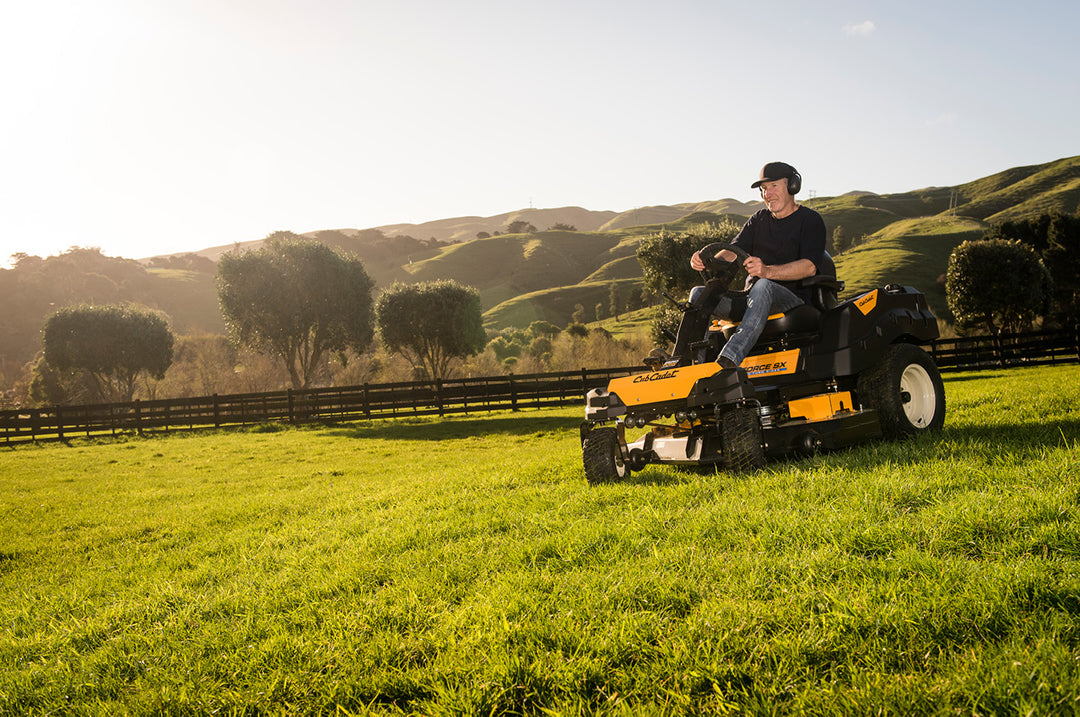 Cub Cadet Z Force SX48 Zero Turn Rideon Mower