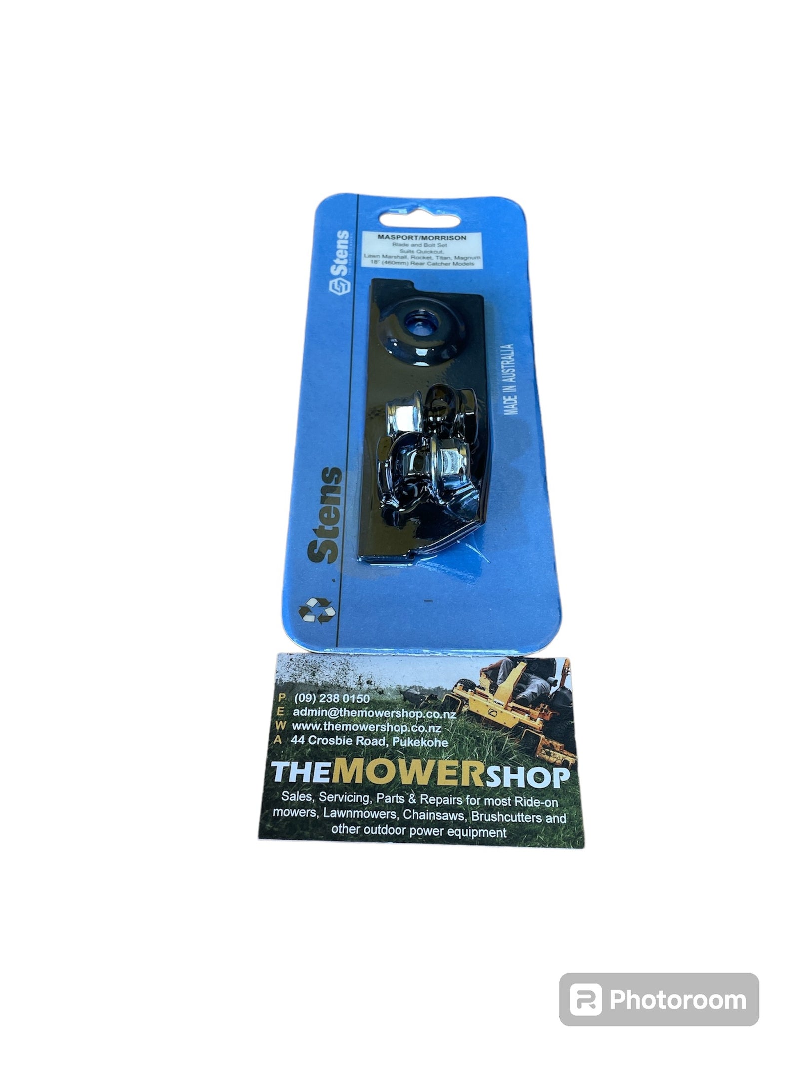 A pair of lawnmower blades, fits Masport & Morrison mowers with 18" cut